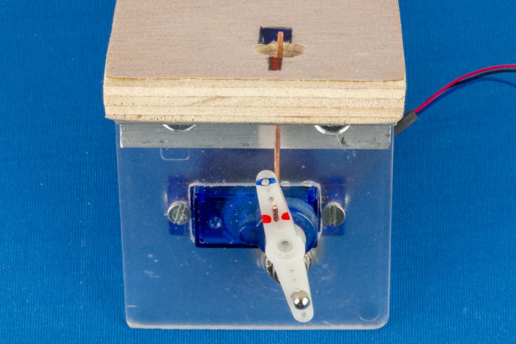 How to convert a servo into a dc operated point motor